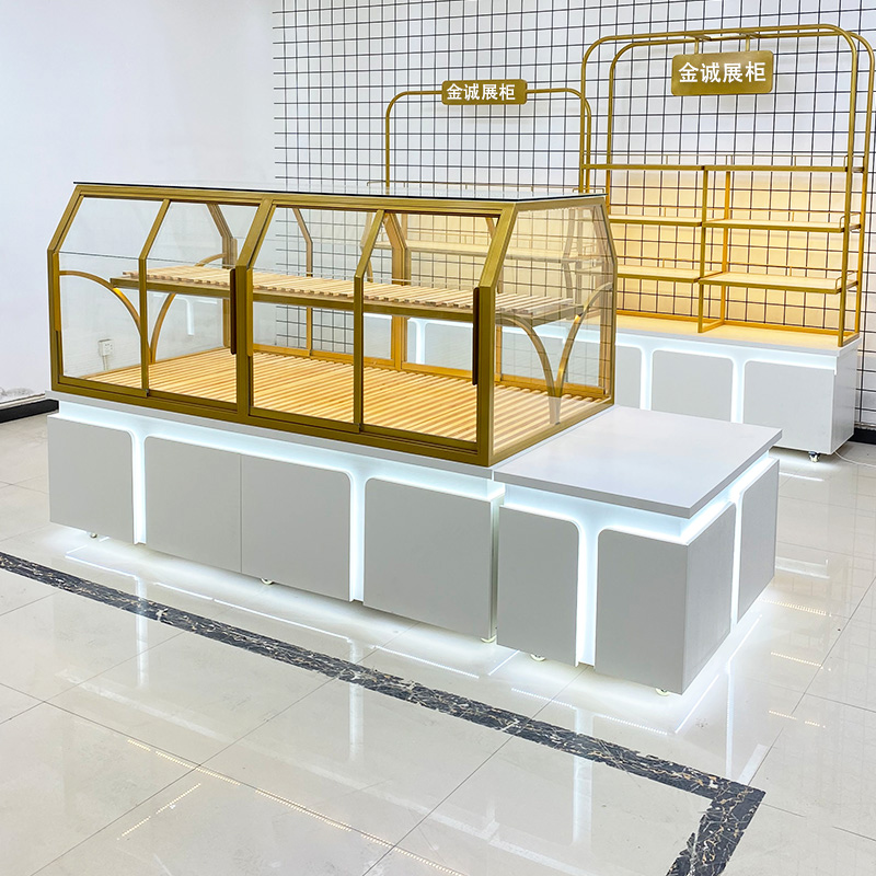 Bread Cabinet Display: Mid Isl - Kitchen Baking Island recensie en prijs