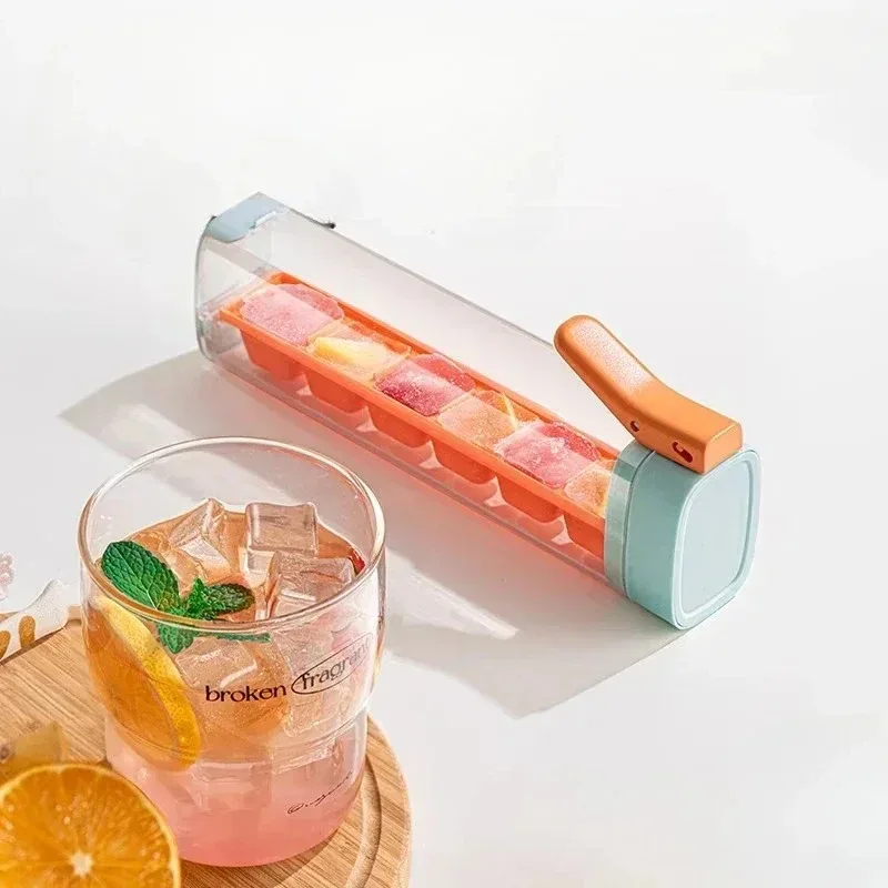 One-Hand Press Ice Cube Tray P - Kitchen Up recensie en prijs